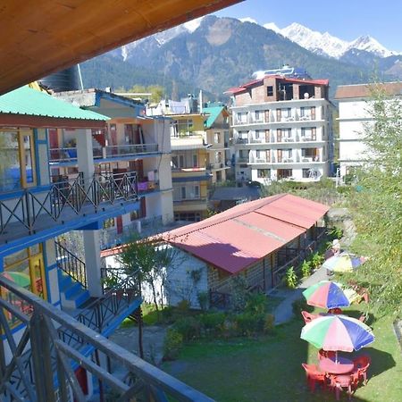 Hotel Seraj International Манали Экстерьер фото